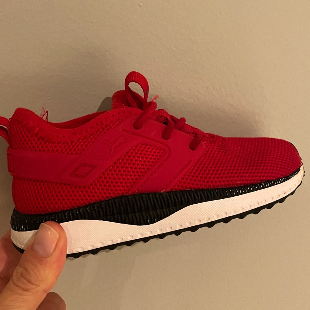 Puma sneakers, toddler boy size 7